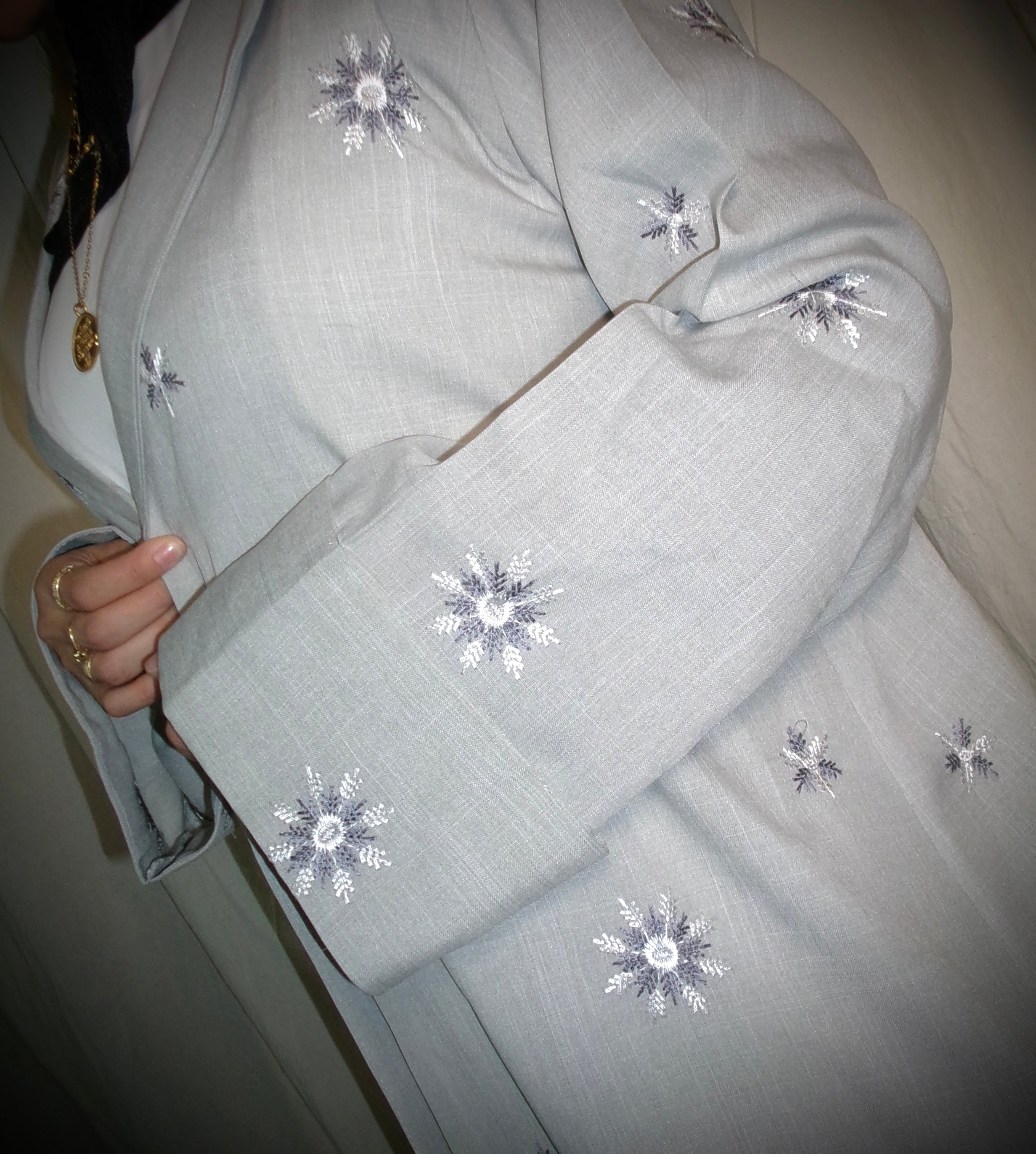 Linen Stitched Abaya