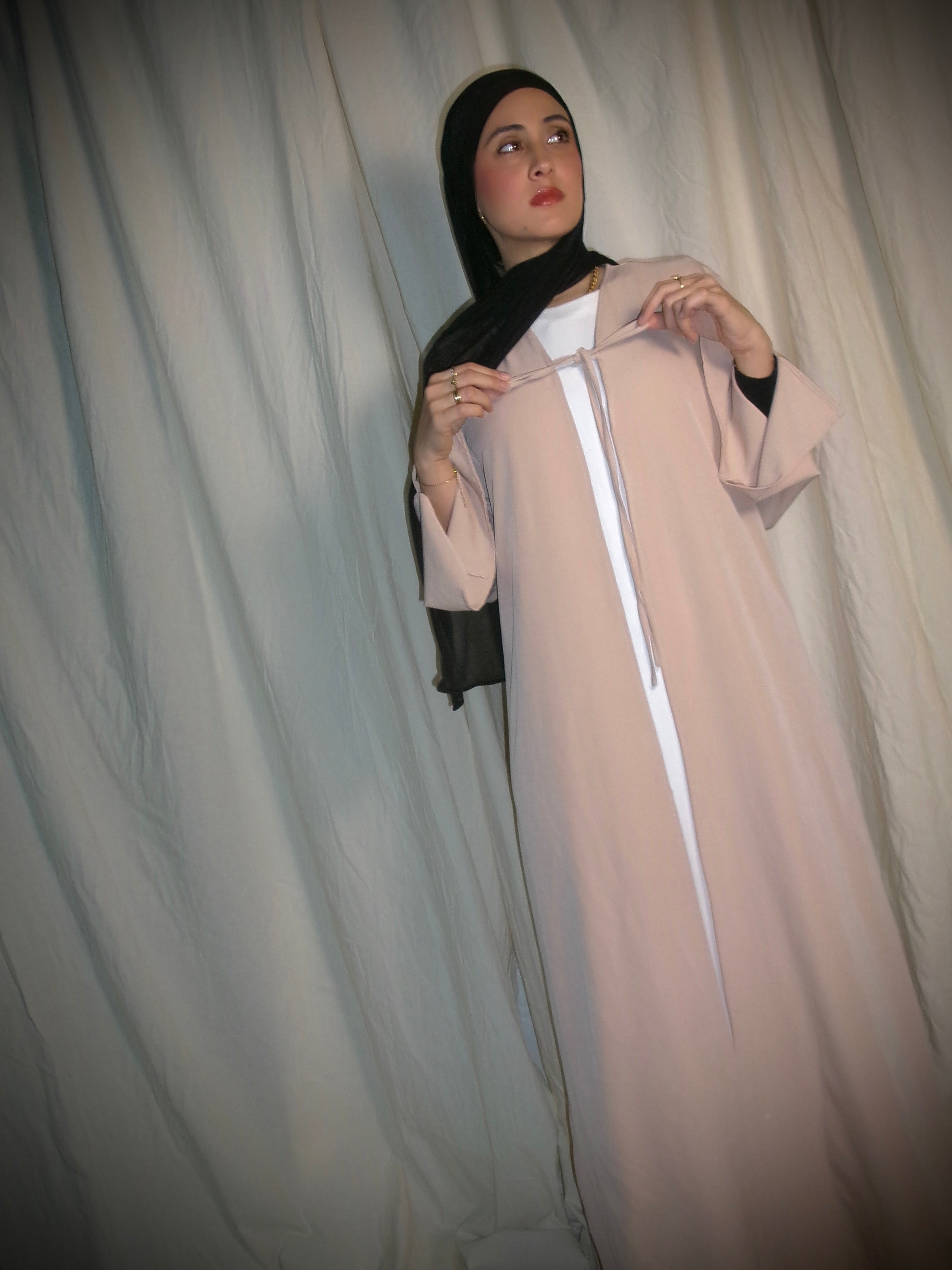 Blush Bow Abaya