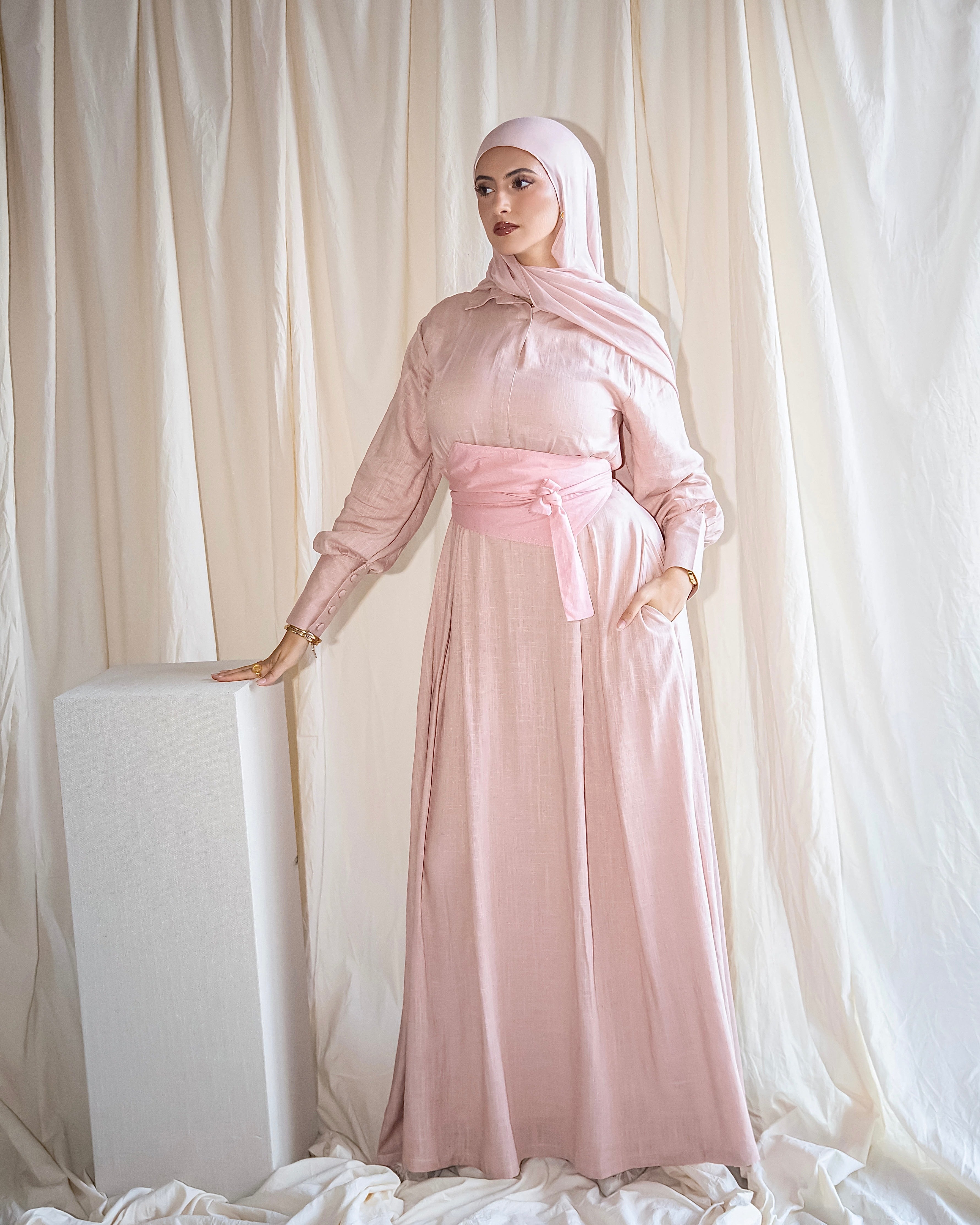 THE LINEN DRESS | BLUSH